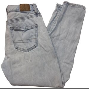 American Eagle Outfitters - MOM JEAN - Size 00 Extra Short